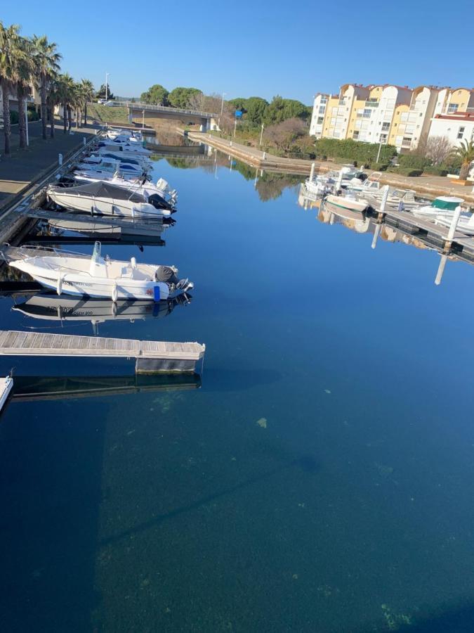 Saint-Pierre-la-Mer  T3 Vue Mer Et Plage, Avec Wifi Et Parking מראה חיצוני תמונה
