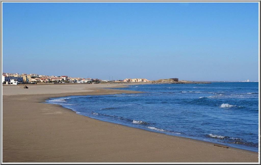 Saint-Pierre-la-Mer  T3 Vue Mer Et Plage, Avec Wifi Et Parking מראה חיצוני תמונה